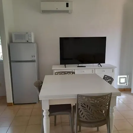 Holiday home Villetta Elena *