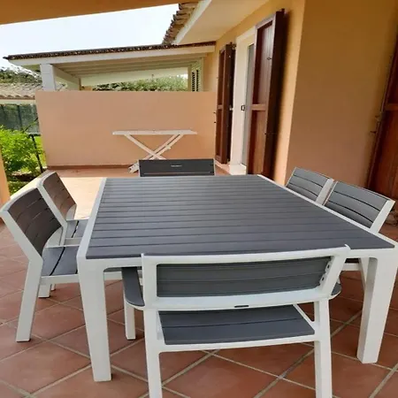 Villetta Elena Holiday home *