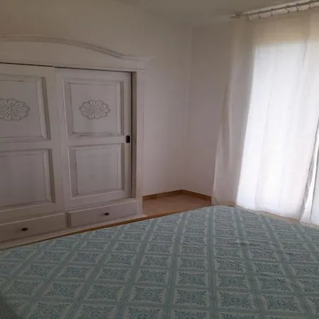 Holiday home Villetta Elena *